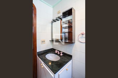Apartamento à venda com 264m², 4 quartos e 2 vagas Apartamento à venda com 264m², 4 quartos e 2 vagasBanheiro da Suíte 2