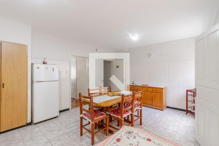 Casa à venda com 138m², 3 quartos e 2 vagasCozinha