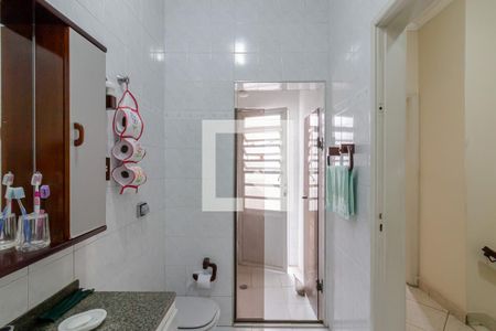 Casa à venda com 138m², 3 quartos e 2 vagasBanheiro