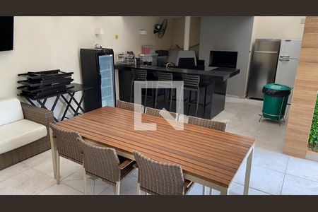 Apartamento à venda com 92m², 2 quartos e 2 vagasÁrea comum - Churrasqueira