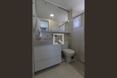 Apartamento à venda com 92m², 2 quartos e 2 vagasBanheiro da Suíte