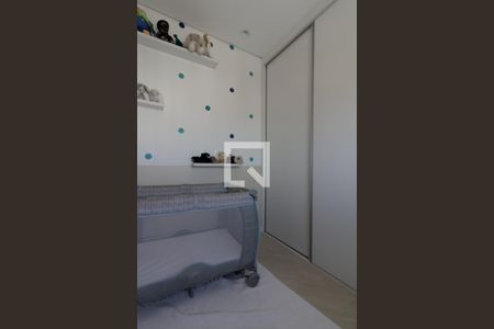 Apartamento à venda com 92m², 2 quartos e 2 vagasQuarto 2