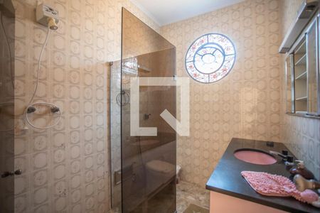 Casa à venda com 186m², 3 quartos e 2 vagasBanheiro Suíte