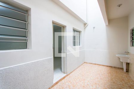 Casa para alugar com 80m², 3 quartos e sem vagaÁrea de serviço/Quintal