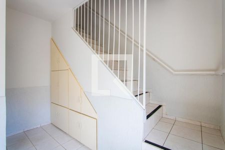 Sala 1 de casa para alugar com 3 quartos, 80m² em Jardim Bela Vista, Santo André