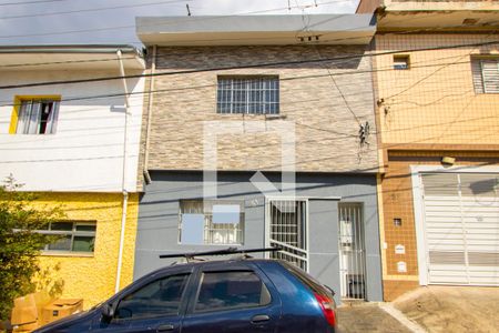 Casa para alugar com 80m², 3 quartos e sem vagaFachada