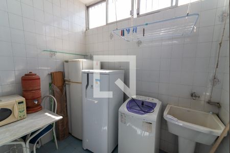 Apartamento para alugar com 105m², 3 quartos e sem vagaÁrea de Serviço