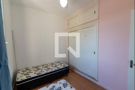Apartamento para alugar com 105m², 3 quartos e sem vagaQuarto 2