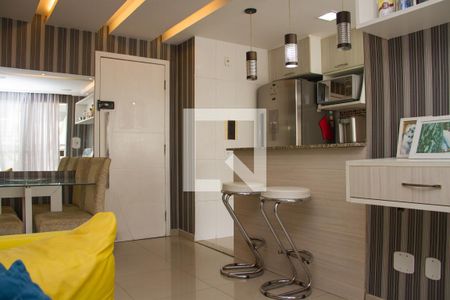 Sala de apartamento à venda com 2 quartos, 51m² em Quintino Bocaiúva, Rio de Janeiro