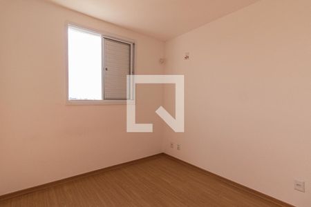 Quarto 2 de apartamento para alugar com 2 quartos, 48m² em Rubem Berta, Porto Alegre