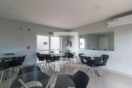 Apartamento para alugar com 48m², 2 quartos e 1 vaga Apartamento para alugar com 48m², 2 quartos e 1 vagaSalao de Festa