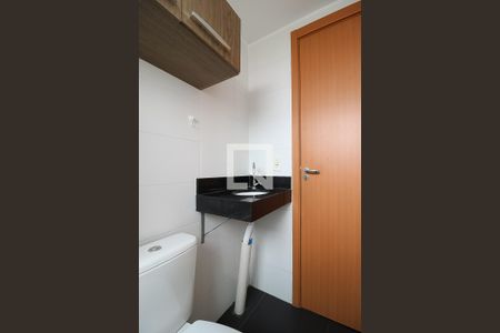 Apartamento à venda com 46m², 2 quartos e 1 vaga Apartamento à venda com 46m², 2 quartos e 1 vagaBanheiro