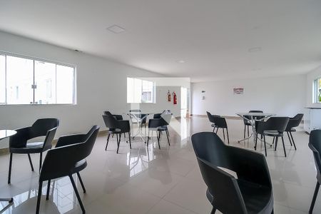 Apartamento à venda com 46m², 2 quartos e 1 vaga Apartamento à venda com 46m², 2 quartos e 1 vagaÁrea comum - Salão de festas