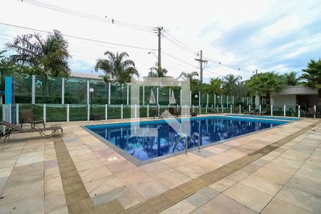 Apartamento à venda com 46m², 2 quartos e 1 vaga Apartamento à venda com 46m², 2 quartos e 1 vagaÁrea comum - Piscina