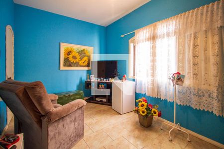 Quarto 1 de casa à venda com 8 quartos, 500m² em Nonoai, Porto Alegre