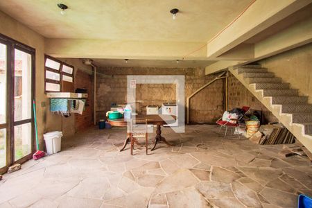 Casa à venda com 500m², 8 quartos e 3 vagas Casa à venda com 500m², 8 quartos e 3 vagasÁrea de Serviço