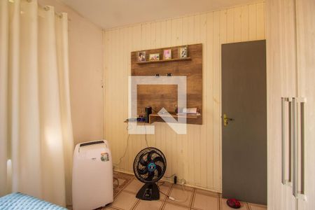 Casa à venda com 500m², 8 quartos e 3 vagas Casa à venda com 500m², 8 quartos e 3 vagasQuarto 6