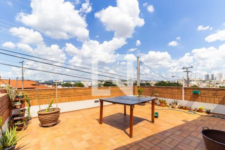 Casa à venda com 360m², 4 quartos e 3 vagasTerraço