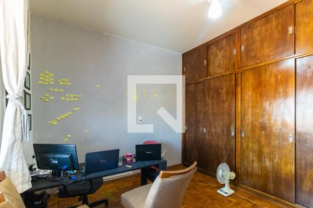 Casa à venda com 360m², 4 quartos e 3 vagasEscritório