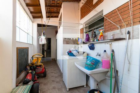 Casa à venda com 360m², 4 quartos e 3 vagasÁrea de serviço