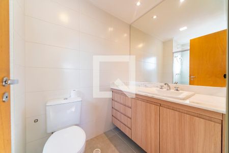 Apartamento para alugar com 48m², 1 quarto e 2 vagas Apartamento para alugar com 48m², 1 quarto e 2 vagasBanheiro do Quarto 1