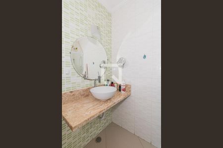 Casa à venda com 350m², 5 quartos e 3 vagas Casa à venda com 350m², 5 quartos e 3 vagasVaranda da Suíte 2