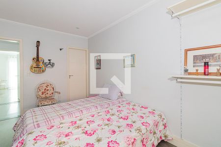 Casa à venda com 350m², 5 quartos e 3 vagas Casa à venda com 350m², 5 quartos e 3 vagasSuíte 2