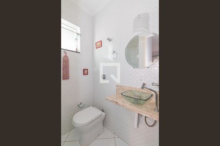 Casa à venda com 350m², 5 quartos e 3 vagas Casa à venda com 350m², 5 quartos e 3 vagasBanheiro da Suíte 3