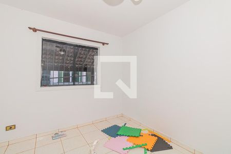 Casa à venda com 350m², 5 quartos e 3 vagas Casa à venda com 350m², 5 quartos e 3 vagasSala - Casa 2