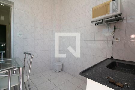 Casa à venda com 102m², 3 quartos e sem vaga Casa à venda com 102m², 3 quartos e sem vagaCozinha 2