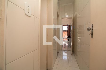 Casa à venda com 102m², 3 quartos e sem vaga Casa à venda com 102m², 3 quartos e sem vagaBanheiro