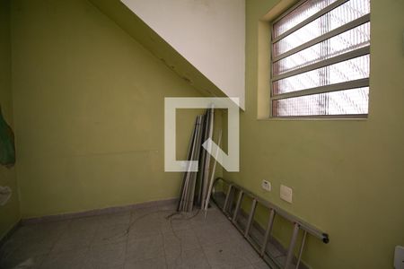 Casa à venda com 102m², 3 quartos e sem vaga Casa à venda com 102m², 3 quartos e sem vagaDispensa