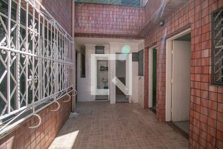 Casa à venda com 102m², 3 quartos e sem vaga Casa à venda com 102m², 3 quartos e sem vagaQuintal