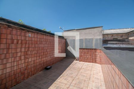 Casa à venda com 102m², 3 quartos e sem vaga Casa à venda com 102m², 3 quartos e sem vagaQuintal