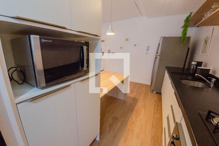 Cozinha de apartamento para alugar com 1 quarto, 40m² em Centro, Florianópolis