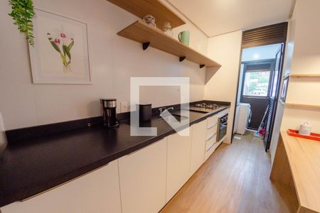 Cozinha de apartamento para alugar com 1 quarto, 40m² em Centro, Florianópolis