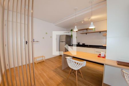 Cozinha de apartamento para alugar com 1 quarto, 40m² em Centro, Florianópolis