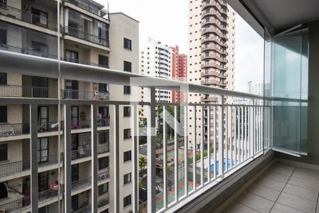 Varanda de apartamento à venda com 2 quartos, 60m² em Vila Nova Conceição, São Paulo