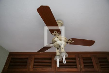 Quarto de apartamento para alugar com 2 quartos, 85m² em Boqueirão, Santos