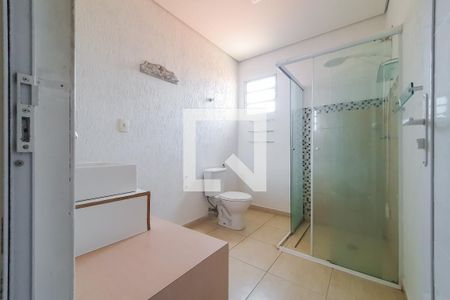 Casa à venda com 100m², 2 quartos e 2 vagas Casa à venda com 100m², 2 quartos e 2 vagasBanheiro Social