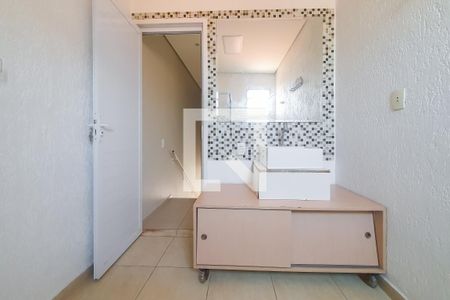 Casa à venda com 100m², 2 quartos e 2 vagas Casa à venda com 100m², 2 quartos e 2 vagasBanheiro Social