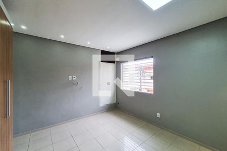 Casa à venda com 100m², 2 quartos e 2 vagas Casa à venda com 100m², 2 quartos e 2 vagasQuarto 2