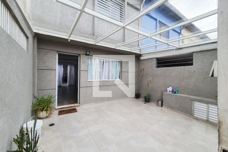 Casa à venda com 100m², 2 quartos e 2 vagas Casa à venda com 100m², 2 quartos e 2 vagasGaragem
