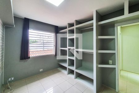 Casa à venda com 100m², 2 quartos e 2 vagas Casa à venda com 100m², 2 quartos e 2 vagasQuarto 1