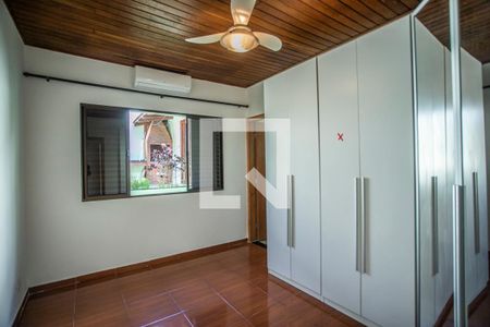 Casa à venda com 4 quartos, 230m² em Vila Guarani (z Sul), São Paulo