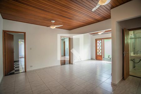 Casa à venda com 4 quartos, 230m² em Vila Guarani (z Sul), São Paulo