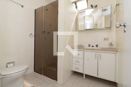 Apartamento para alugar com 128m², 3 quartos e 2 vagas Apartamento para alugar com 128m², 3 quartos e 2 vagasBanheiro da Suíte