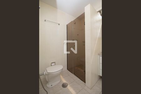 Apartamento para alugar com 128m², 3 quartos e 2 vagas Apartamento para alugar com 128m², 3 quartos e 2 vagasBanheiro da Suíte