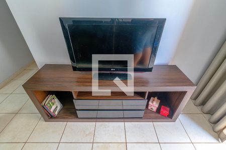 Sala de Estar de apartamento para alugar com 2 quartos, 63m² em Jardim Maria Inês, Aparecida de Goiânia