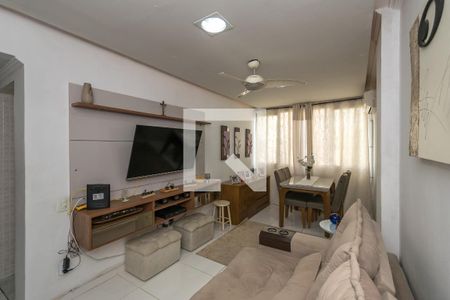 Sala de apartamento para alugar com 2 quartos, 51m² em Brás de Pina, Rio de Janeiro